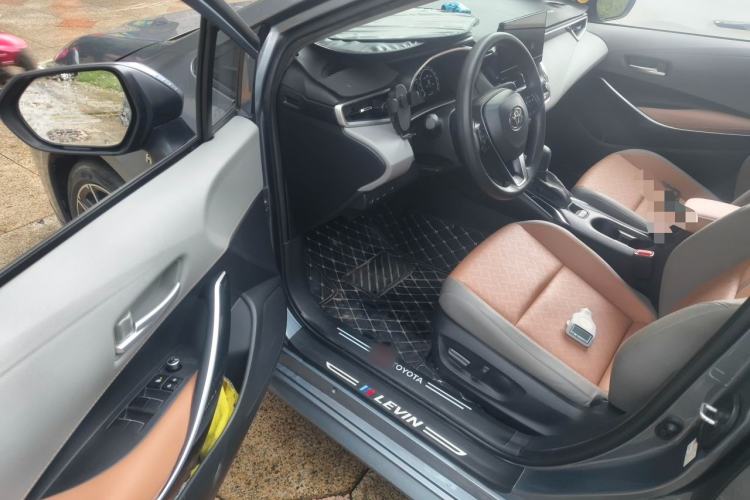 Used Toyota Levin 2023 Smart Electric Hybrid Dual-Engine 1.8L Sport Edition Driver Seat