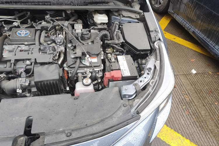 Used Toyota Levin 2023 Smart Electric Hybrid Dual-Engine 1.8L Luxury Edition Engine Bay Left