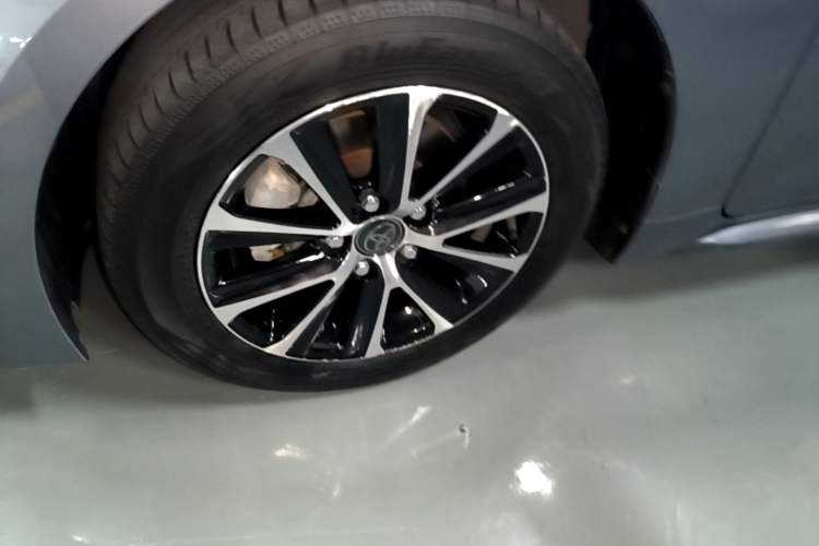 Used Toyota Levin 2023 Smart Electric Hybrid Dual-Engine 1.8L Leading Edition Left Front Wheel Hub