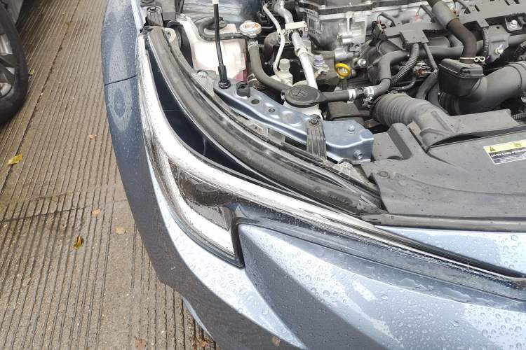 Used Toyota Levin 2023 Smart Electric Hybrid Dual-Engine 1.8L Luxury Edition Right Front Headlight