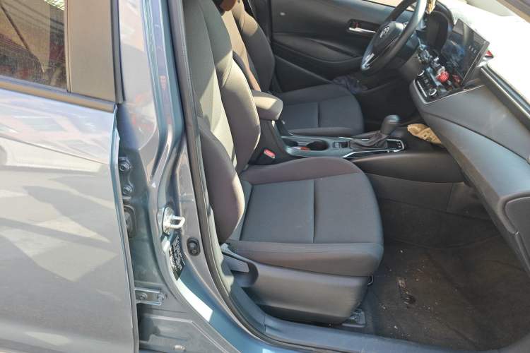 Used Toyota Levin 2023 Smart Electric Hybrid Dual-Engine 1.8L Leading Edition Right Front Seat