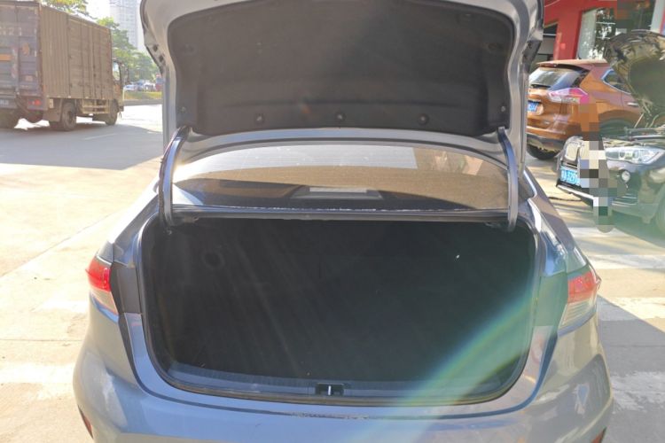 Used Toyota Levin 2023 Smart Electric Hybrid Dual-Engine 1.8L Leading Edition Trunk