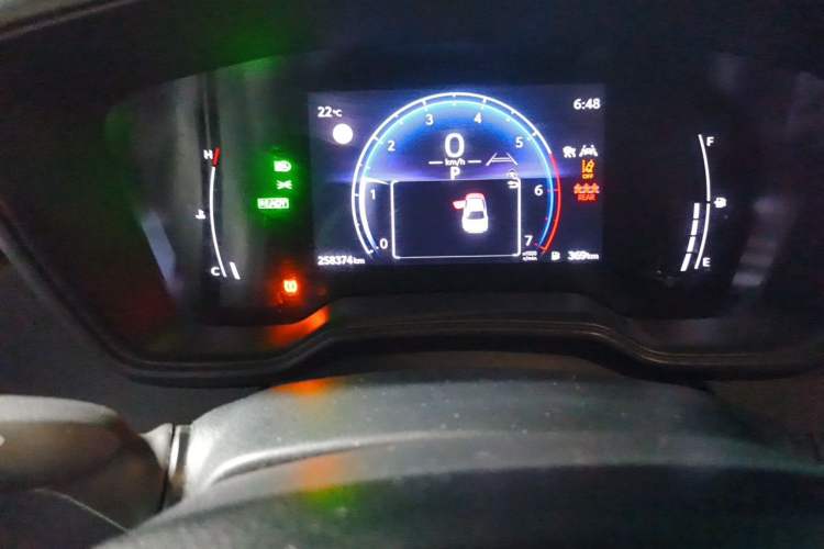 Used Toyota Levin 2023 Smart Electric Hybrid Dual-Engine 1.8L Leading Edition Odometer Close Up
