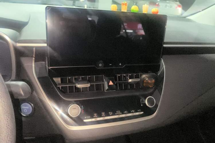 Used Toyota Levin 2023 Smart Electric Hybrid Dual-Engine 1.8L Sport Edition Audio And AC Panel
