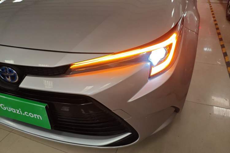 Used Toyota Levin 2023 Smart Electric Hybrid Dual-Engine 1.8L Luxury Edition Left Front Headlight
