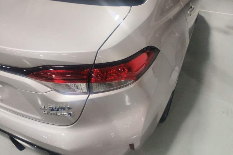 Used Toyota Levin 2023 Smart Electric Hybrid Dual-Engine 1.8L Sport Edition Right Rear Taillight