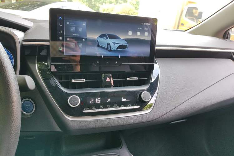Used Toyota Levin 2023 Smart Electric Hybrid Dual-Engine 1.8L Luxury Edition Audio And AC Panel