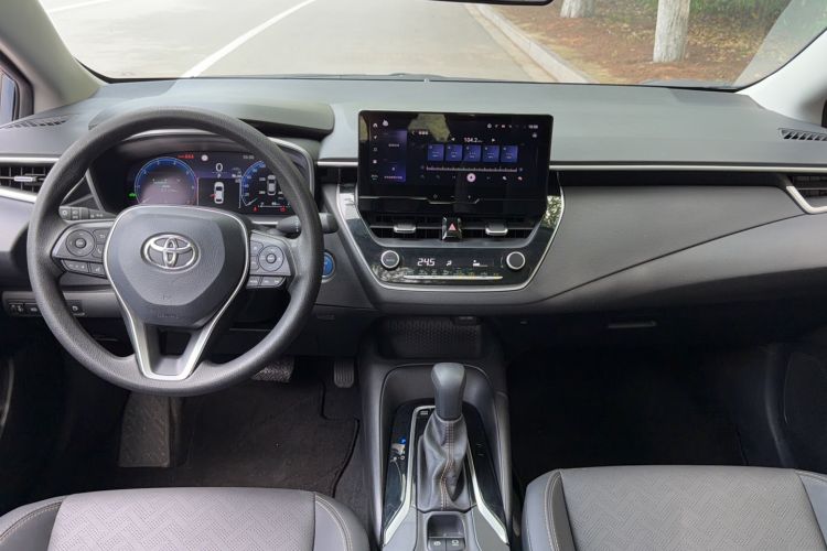 Used Toyota Levin 2023 Smart Electric Hybrid Dual-Engine 1.8L Sport Edition Center Console