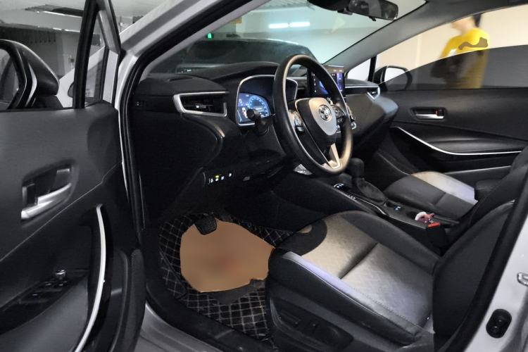 Used Toyota Levin 2023 Smart Electric Hybrid Dual-Engine 1.8L Sport Edition Driver Seat