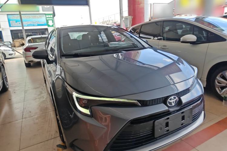 Used Toyota Levin 2023 Smart Electric Hybrid Dual-Engine 1.8L Luxury Edition Front Right 45 Deg