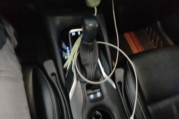 Used Toyota Levin 2023 Smart Electric Hybrid Dual-Engine 1.8L Luxury Edition Gear Lever