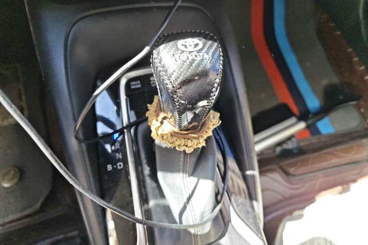 Used Toyota Levin 2023 Smart Electric Hybrid Dual-Engine 1.8L Luxury Edition Gear Lever