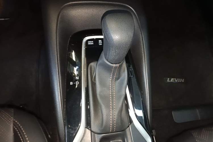 Used Toyota Levin 2023 Smart Electric Hybrid Dual-Engine 1.8L Sport Edition Gear Lever
