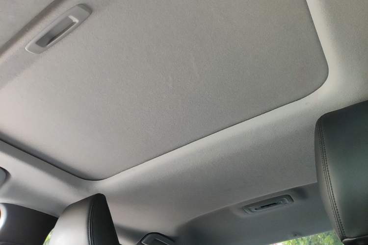 Used Toyota Levin 2023 Smart Electric Hybrid Dual-Engine 1.8L Luxury Edition Headliner