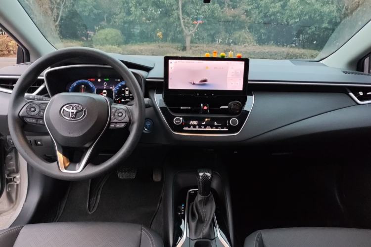 Used Toyota Levin 2023 Smart Electric Hybrid Dual-Engine 1.8L Sport Edition Interior 3