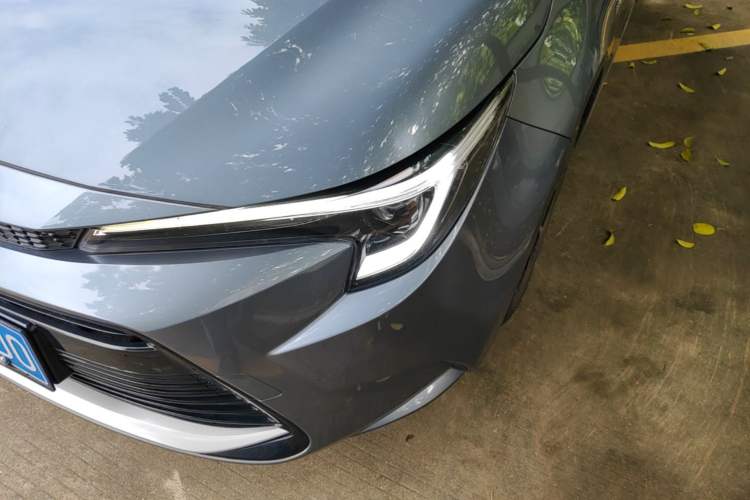 Used Toyota Levin 2023 Smart Electric Hybrid Dual-Engine 1.8L Luxury Edition Left Front Headlight