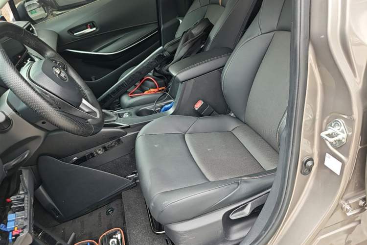 Used Toyota Levin 2023 2.0L Luxury Edition Left Front Seat