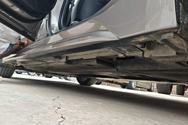 Used Toyota Levin 2023 2.0L Luxury Edition Left Side Sill