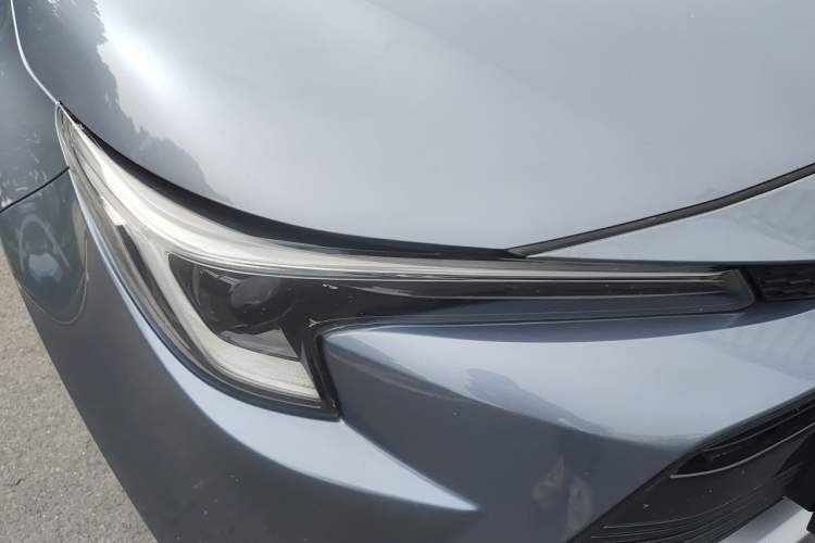 Used Toyota Levin 2023 Smart Electric Hybrid Dual-Engine 1.8L Luxury Edition Right Front Headlight