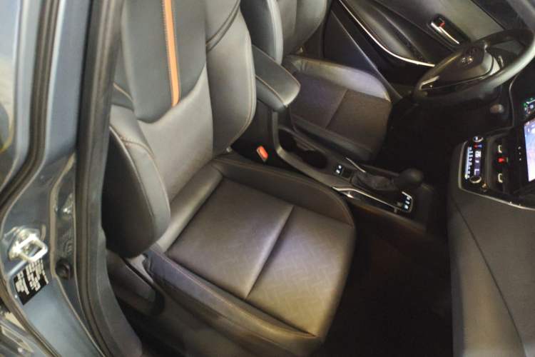 Used Toyota Levin 2023 Smart Electric Hybrid Dual-Engine 1.8L Sport Edition Right Front Seat