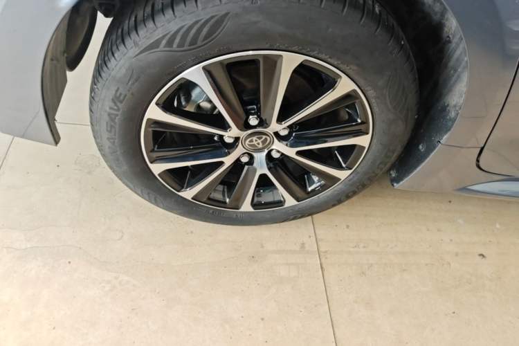 Used Toyota Levin 2023 Smart Electric Hybrid Dual-Engine 1.8L Luxury Edition Right Rear Wheel Hub