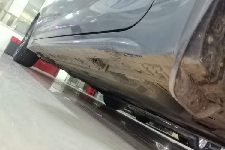 Used Toyota Levin 2023 Smart Electric Hybrid Dual-Engine 1.8L Leading Edition Right Side Sill