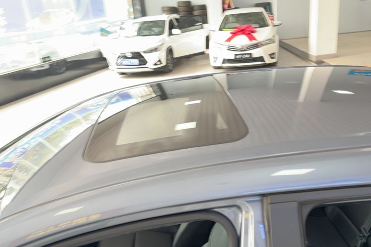 Used Toyota Levin 2023 Smart Electric Hybrid Dual-Engine 1.8L Sport Edition Roof