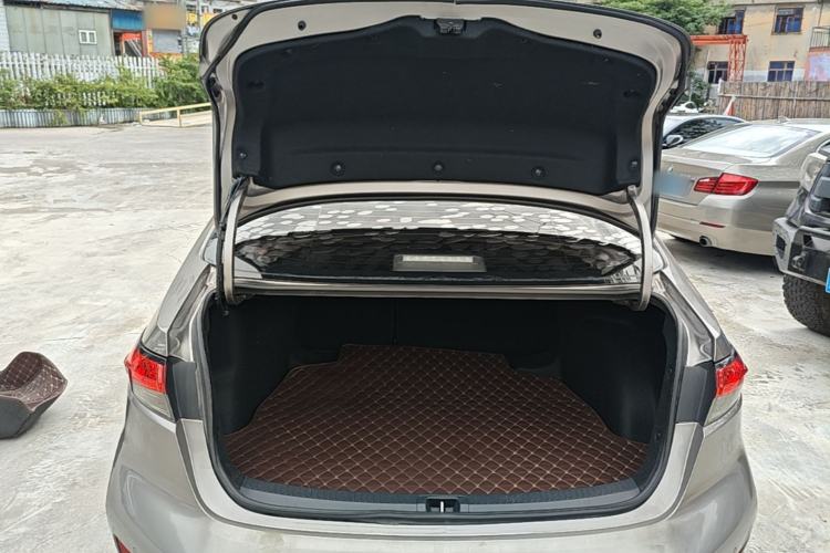 Used Toyota Levin 2023 2.0L Luxury Edition Trunk