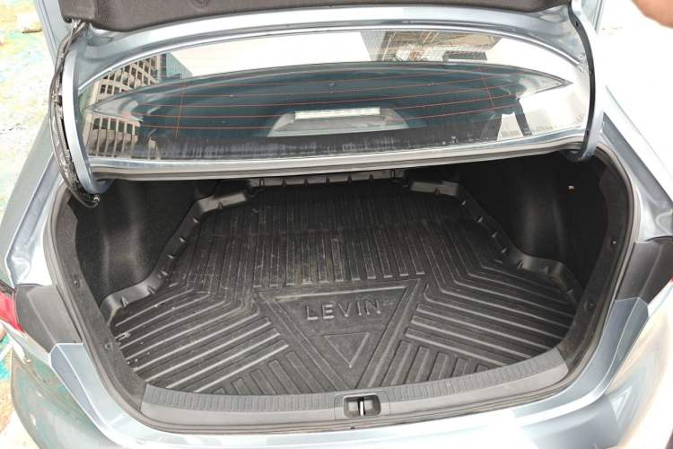 Used Toyota Levin 2023 Smart Electric Hybrid Dual-Engine 1.8L Leading Edition Trunk