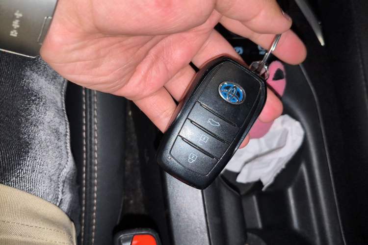 Used Toyota Levin 2023 Smart Electric Hybrid Dual-Engine 1.8L Sport Edition Vehicle Key