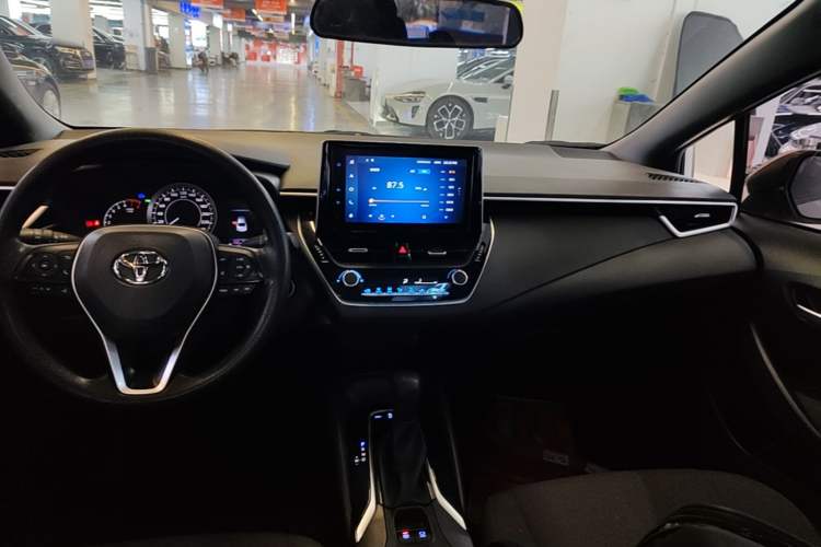 Used Toyota Levin 2023 185T CVT Luxury Edition Audio And AC Panel