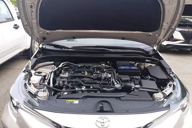 Used Toyota Levin 2023 2.0L Luxury Edition Engine Bay