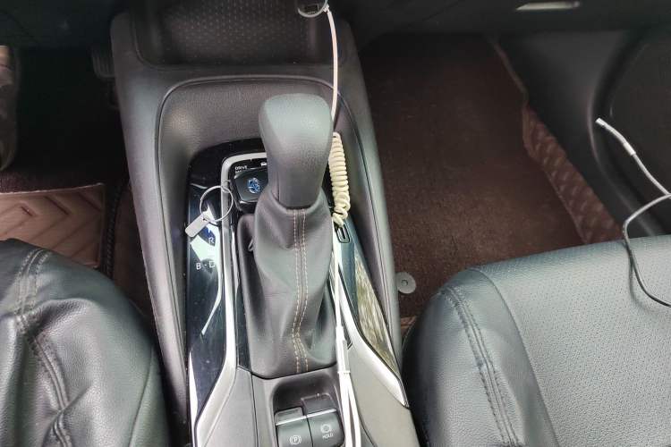 Used Toyota Levin 2023 Smart Electric Hybrid Dual-Engine 1.8L Leading Edition Gear Lever