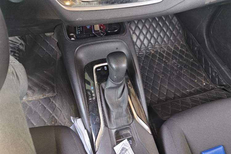 Used Toyota Levin 2023 185T CVT Luxury Edition Gear Lever