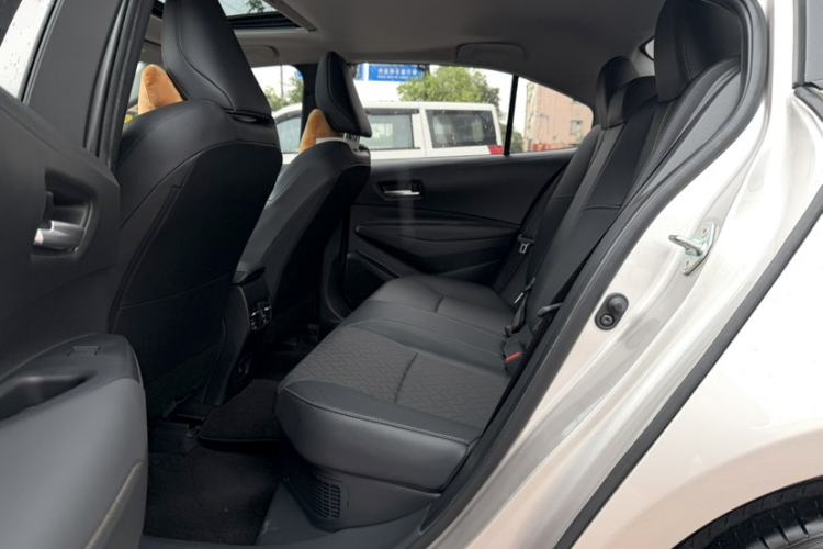Used Toyota Levin 2023 Smart Electric Hybrid Dual-Engine 1.8L Sport Edition Interior 2