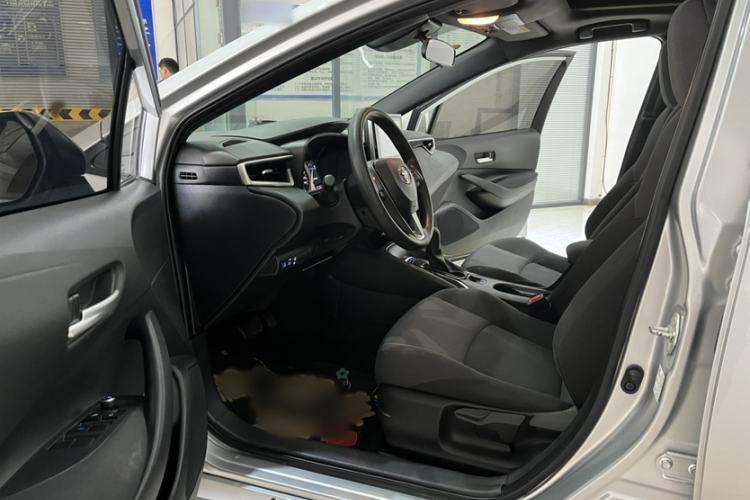 Used Toyota Levin 2023 185T CVT Luxury Edition Interior 5