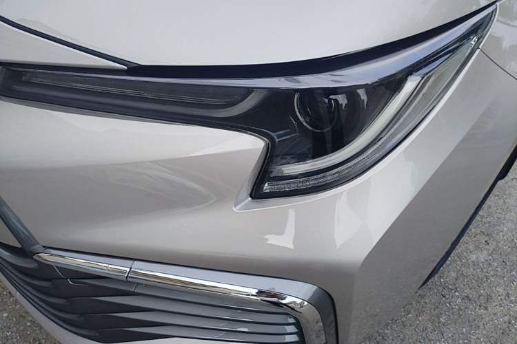 Used Toyota Levin 2023 2.0L Luxury Edition Left Front Headlight