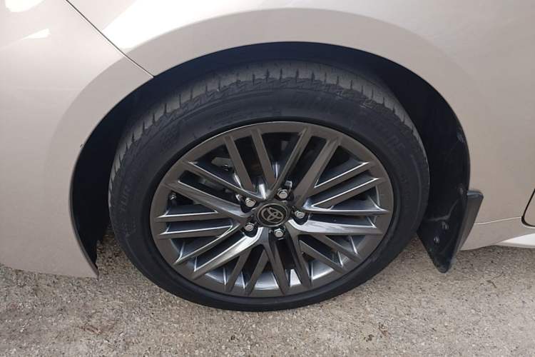 Used Toyota Levin 2023 2.0L Luxury Edition Left Front Wheel Hub