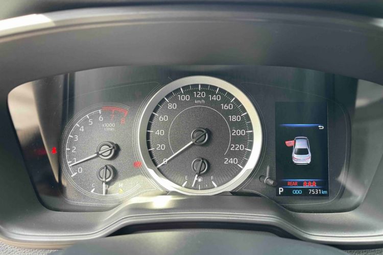 Used Toyota Levin 2023 185T CVT Sport Edition Odometer Close Up