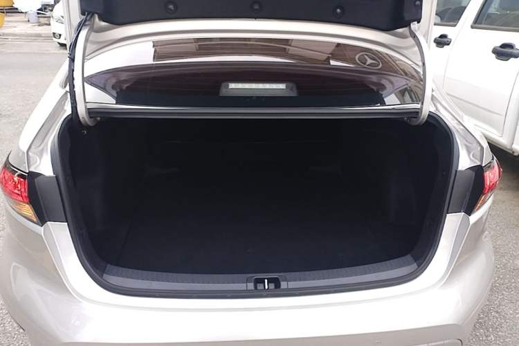 Used Toyota Levin 2023 2.0L Luxury Edition Trunk