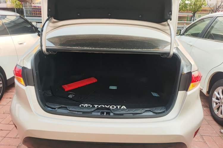 Used Toyota Levin 2023 185T CVT Luxury Edition Trunk