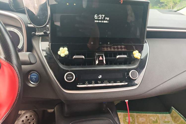 Used Toyota Levin 2023 Smart Electric Hybrid Dual-Engine 1.8L Luxury Edition Audio And AC Panel