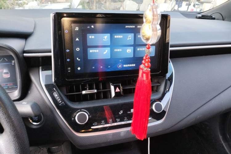 Used Toyota Levin 2023 185T CVT Luxury Edition Audio And AC Panel