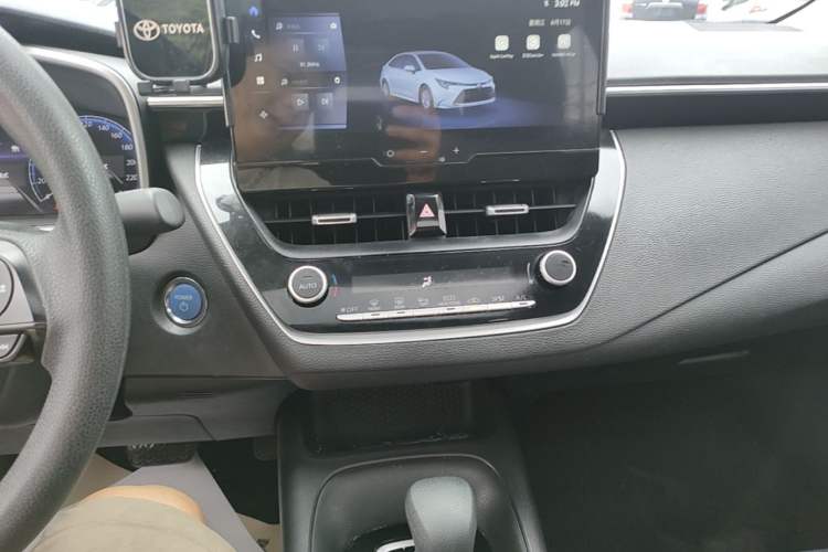 Used Toyota Levin 2023 Smart Electric Hybrid Dual-Engine 1.8L Luxury Edition Audio And AC Panel