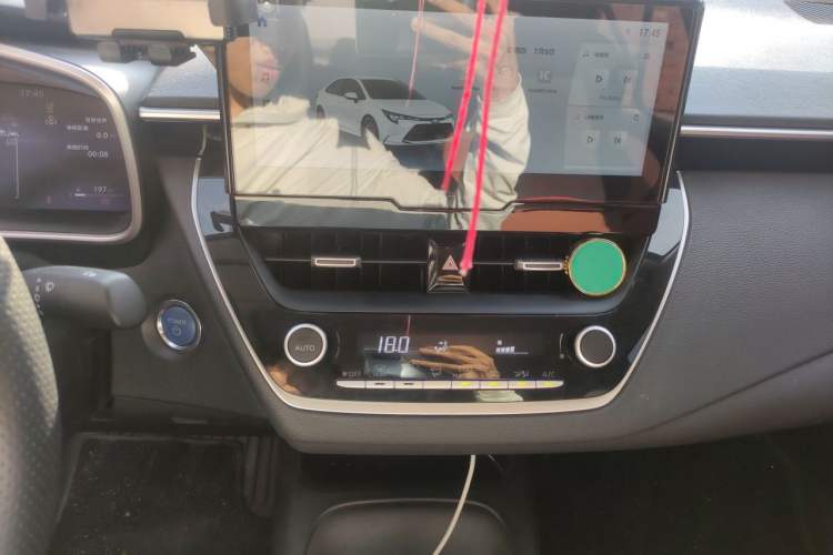Used Toyota Levin 2023 Smart Electric Hybrid Dual-Engine 1.8L Luxury Edition Audio And AC Panel
