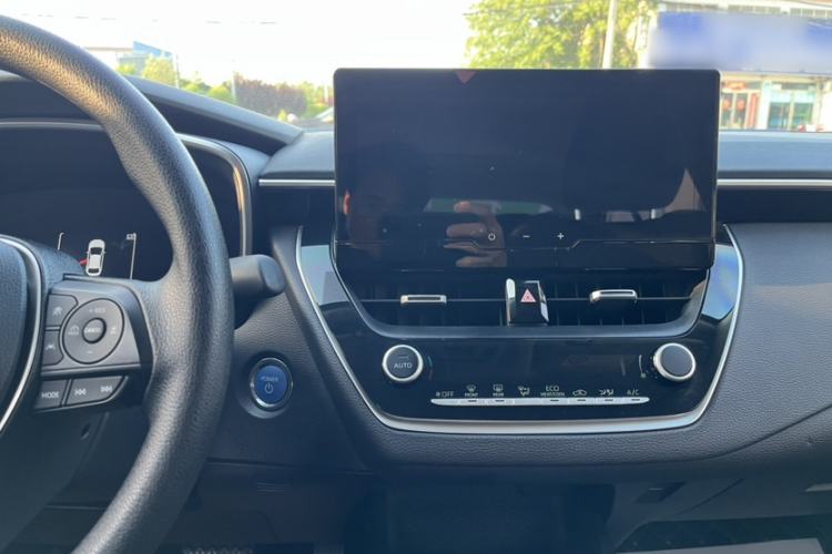Used Toyota Levin 2023 Smart Electric Hybrid Dual-Engine 1.8L Luxury Edition Audio And AC Panel