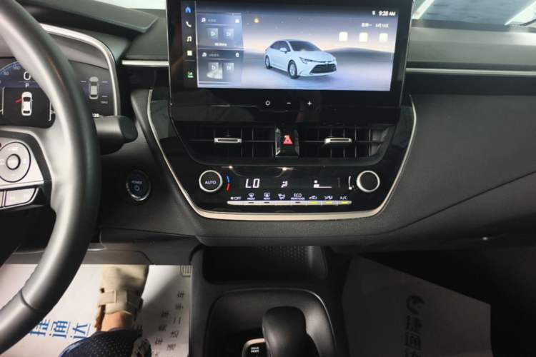 Used Toyota Levin 2023 Smart Electric Hybrid Dual-Engine 1.8L Luxury Edition Audio And AC Panel