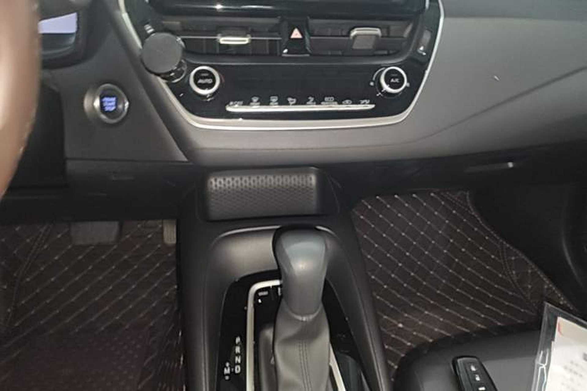 Used Toyota Levin 2023 2.0L Luxury Edition Audio And AC Panel