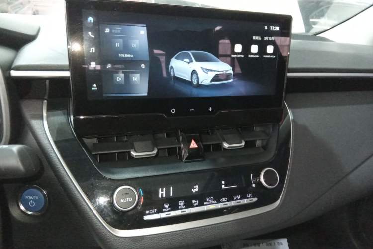 Used Toyota Levin 2023 Smart Electric Hybrid Dual-Engine 1.8L Luxury Edition Audio And AC Panel