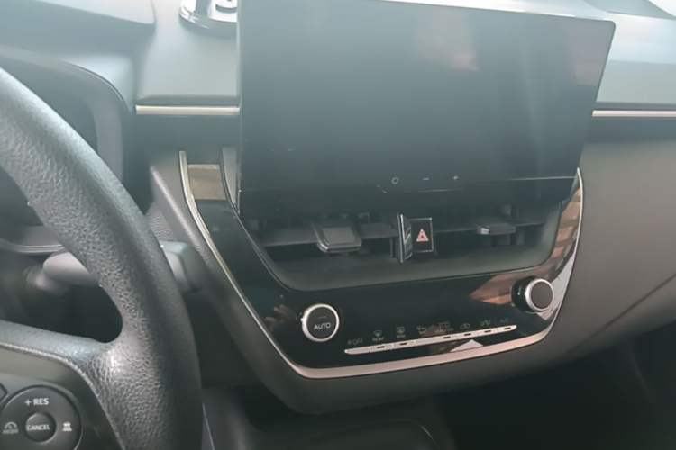 Used Toyota Levin 2023 Smart Electric Hybrid Dual-Engine 1.8L Leading Edition Audio And AC Panel